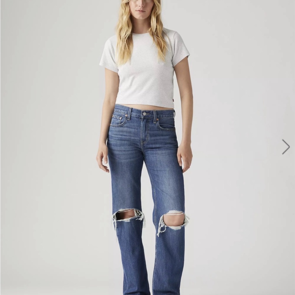 Women’s Low Pro Straight Distressed Jeans 26 EUC